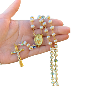 Freshwater pearl and Swarovski crystal necklace with Miraculous Medal