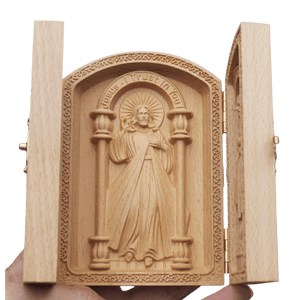Holy Family Wooden Triptych – Folding Catholic Prayer Plaque (10.5 × 14.5 cm) - image 4