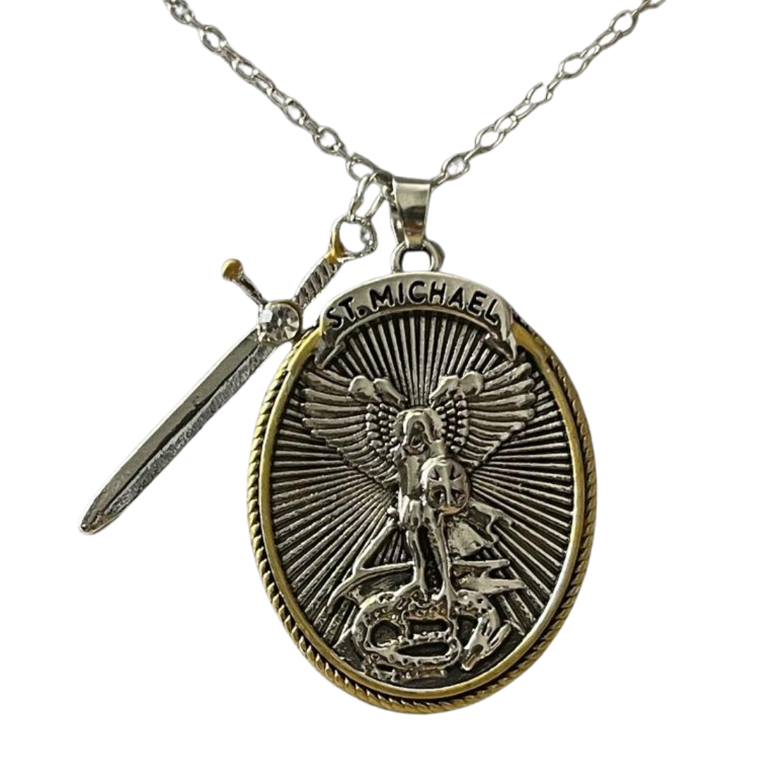 Antique Silver Plated Saint Michael with Sword Necklace – 3.8 × 2.5 cm Pendant with 50 cm Chain