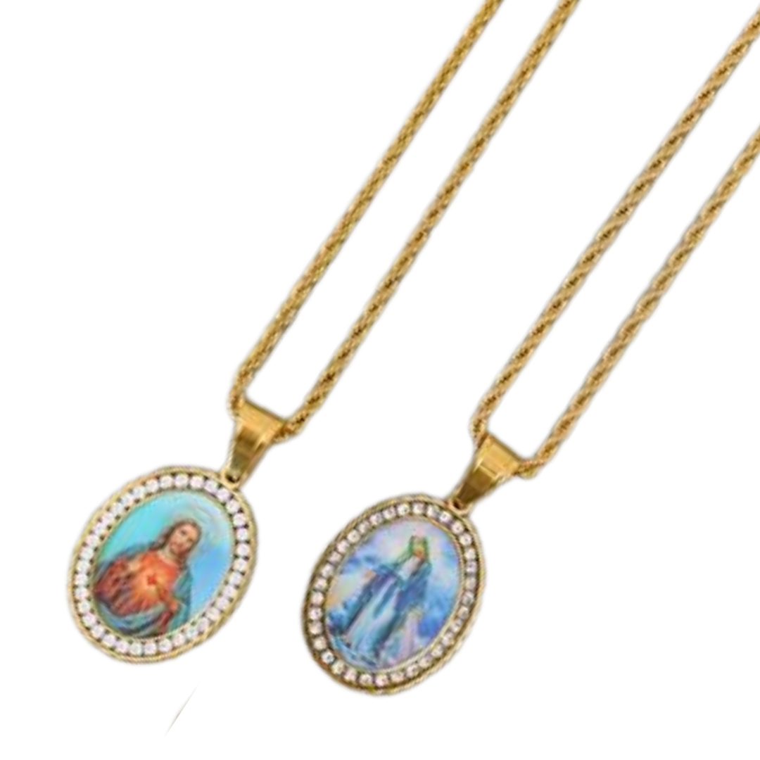 18K Gold-Plated Oval Pendant Necklace – 2 styles available (61cm chain)