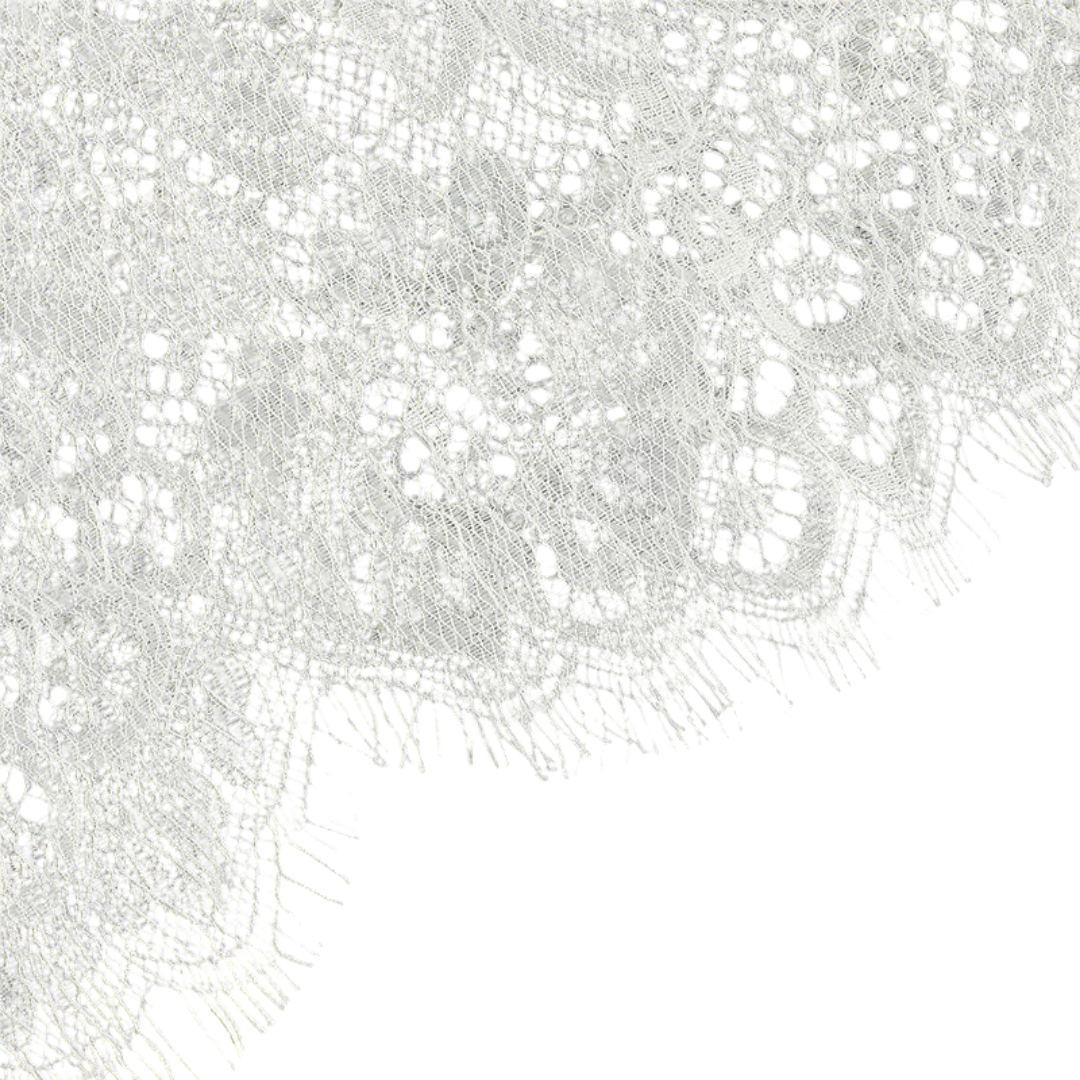 Spanish Lace Mantilla Veil - Black or White (56 x 77 cm)